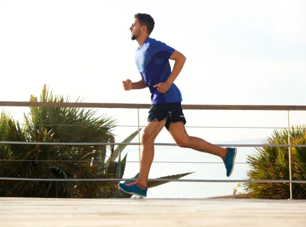 Imagem do post 5 Erros Comuns Que Aceleram a Artrose no Quadril Sem Você Perceber